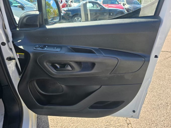 2020 Peugeot Partner