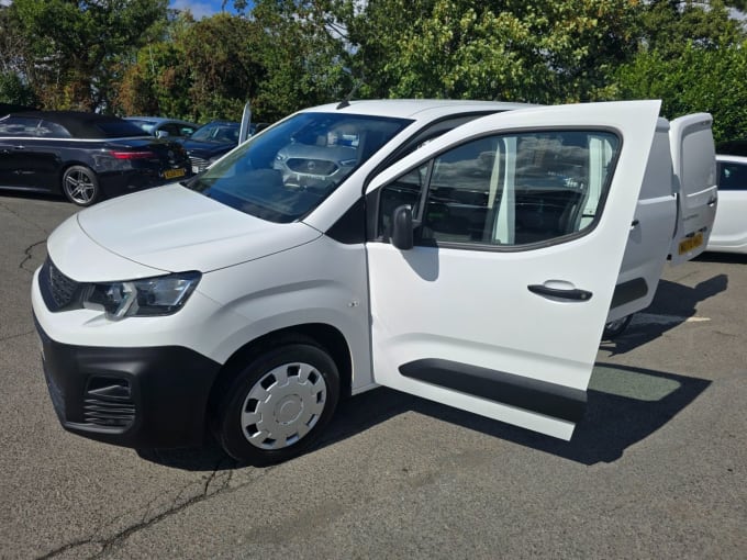 2020 Peugeot Partner