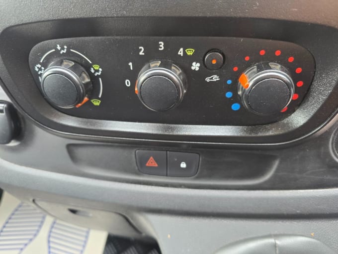 2015 Renault Trafic