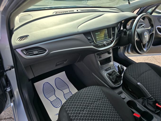 2020 Vauxhall Astra