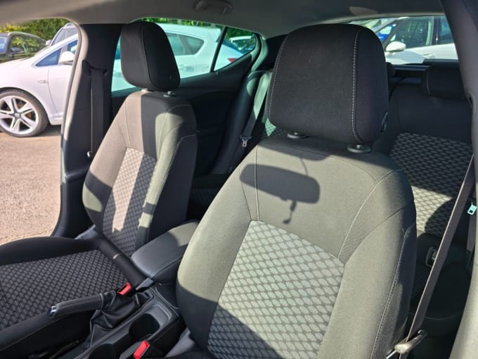 2020 Vauxhall Astra