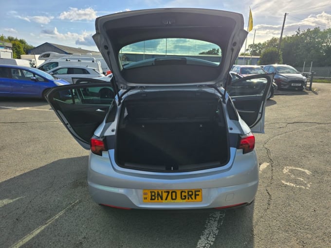 2020 Vauxhall Astra