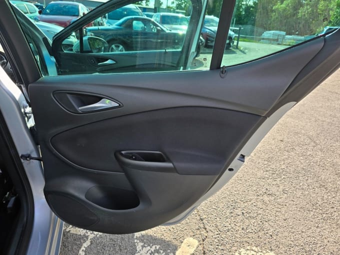 2020 Vauxhall Astra