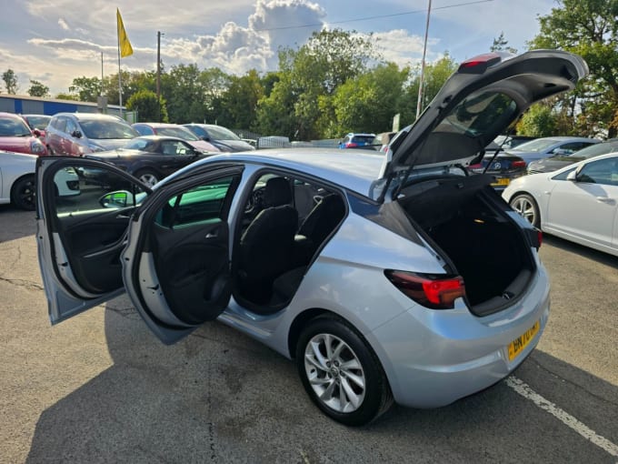 2020 Vauxhall Astra