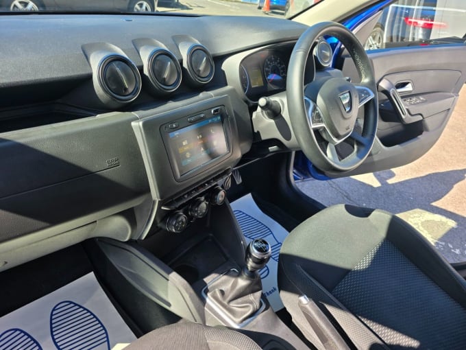 2025 Dacia Duster