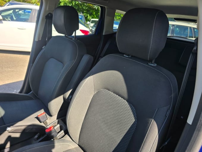 2025 Dacia Duster