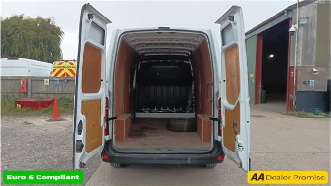 2021 Vauxhall Movano
