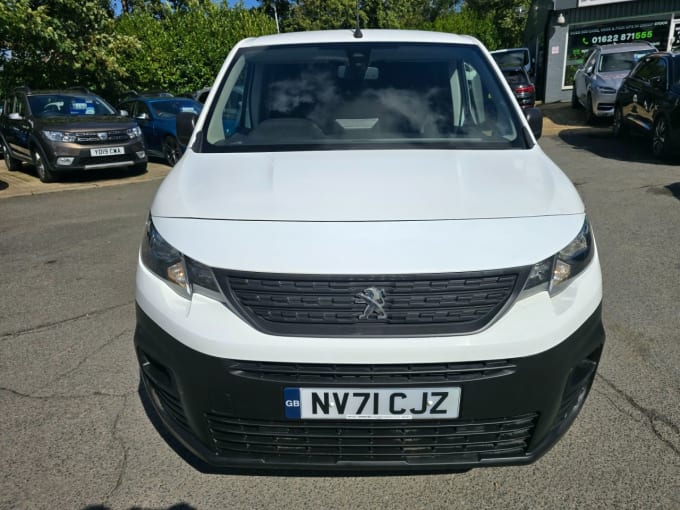2021 Peugeot Partner