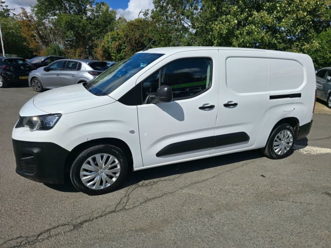 2021 Peugeot Partner