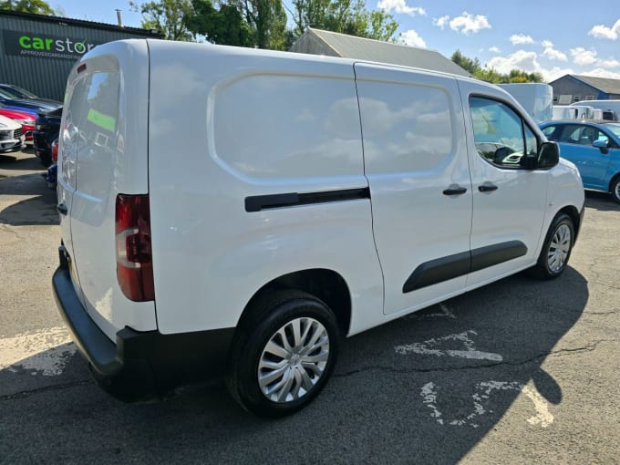 2021 Peugeot Partner