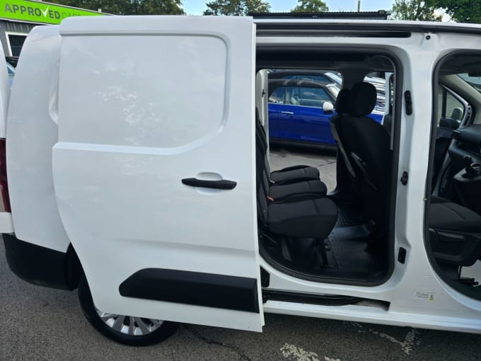 2021 Peugeot Partner