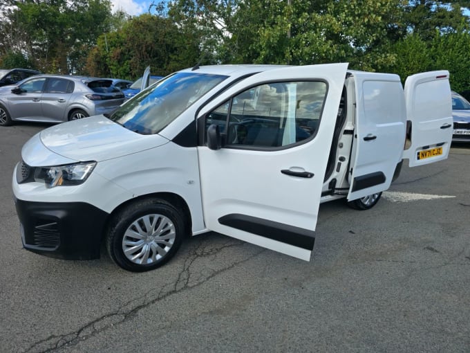 2021 Peugeot Partner