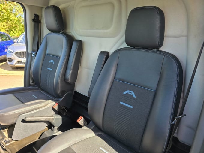 2021 Ford Transit Custom