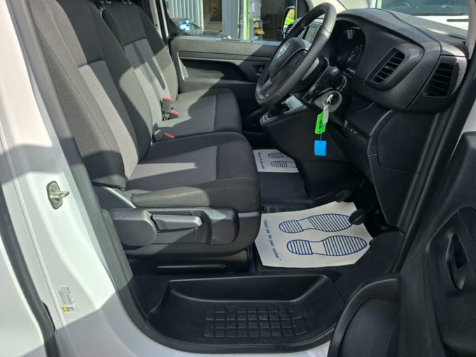 2023 Vauxhall Vivaro