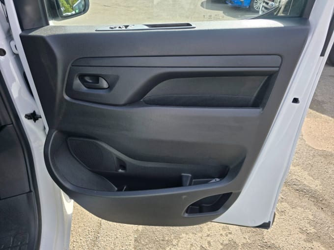2023 Vauxhall Vivaro
