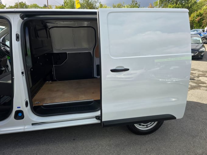 2023 Vauxhall Vivaro