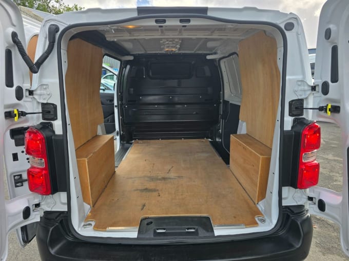 2023 Vauxhall Vivaro