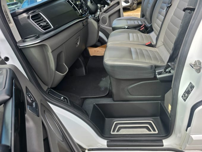 2022 Ford Tourneo Custom