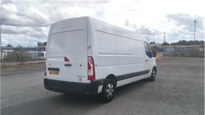2022 Renault Master