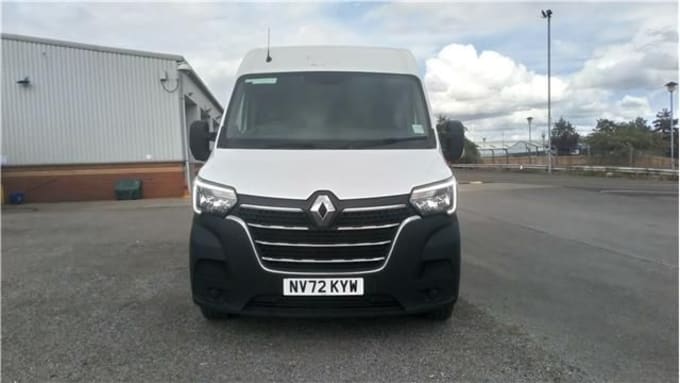 2022 Renault Master
