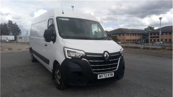 2022 Renault Master