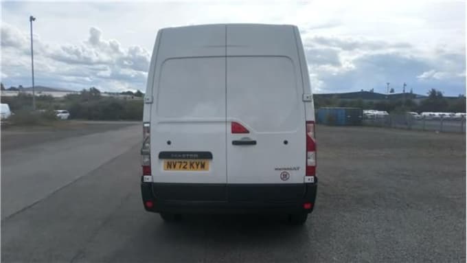 2022 Renault Master