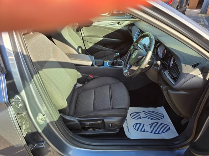 2018 Vauxhall Insignia