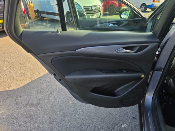 2018 Vauxhall Insignia