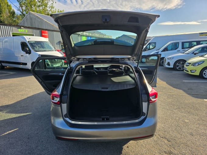 2018 Vauxhall Insignia