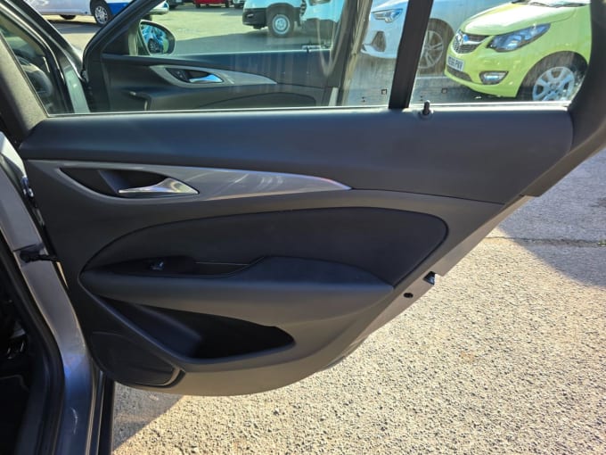 2018 Vauxhall Insignia