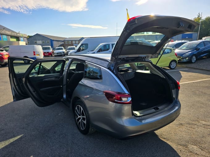 2018 Vauxhall Insignia