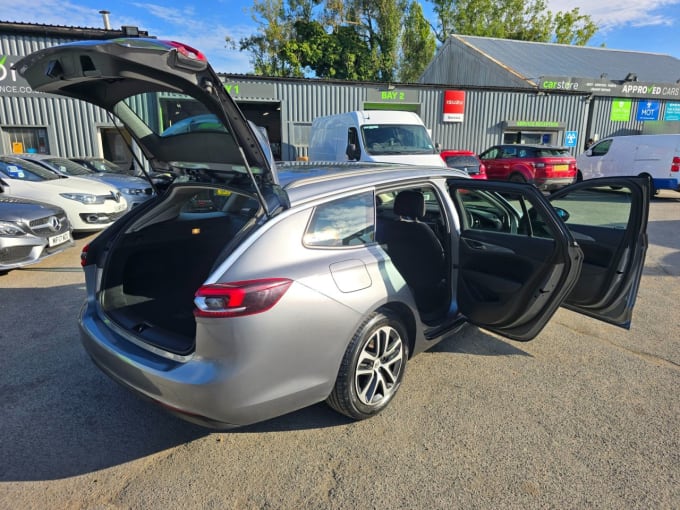 2018 Vauxhall Insignia