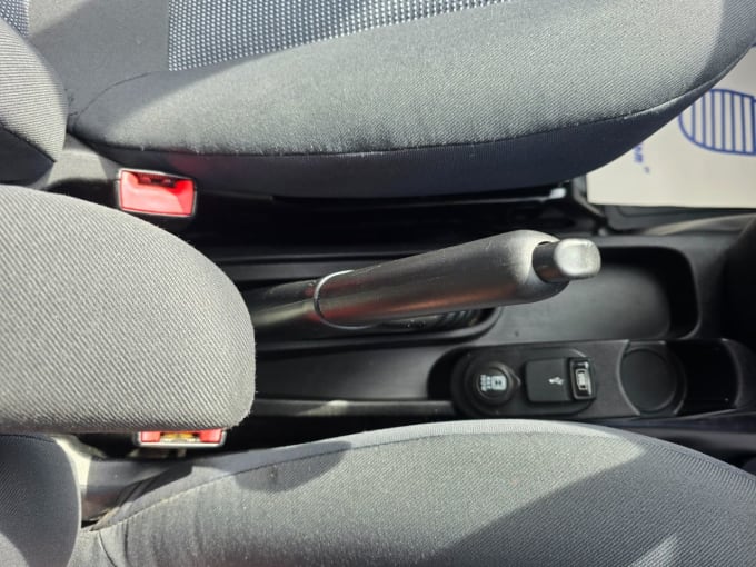 2015 Peugeot Bipper