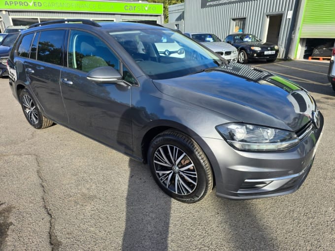 2018 Volkswagen Golf