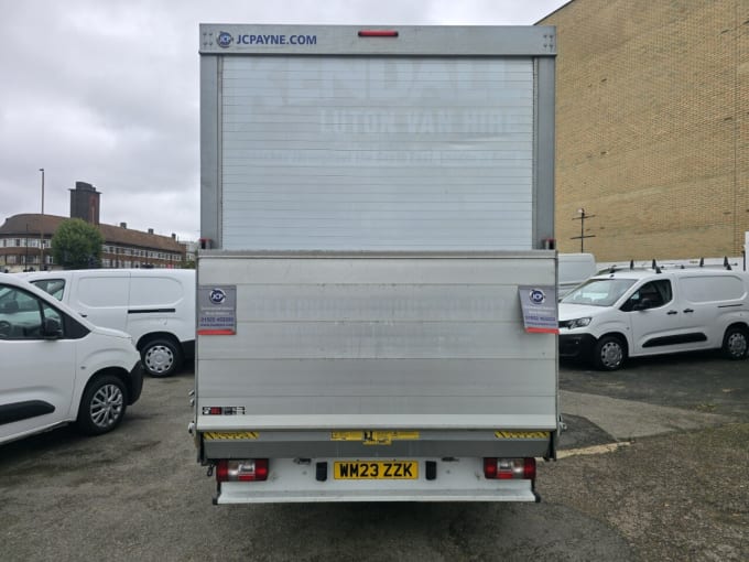 2023 Maxus Deliver 9