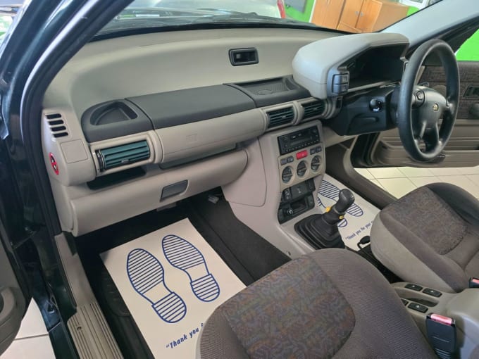 2025 Land Rover Freelander