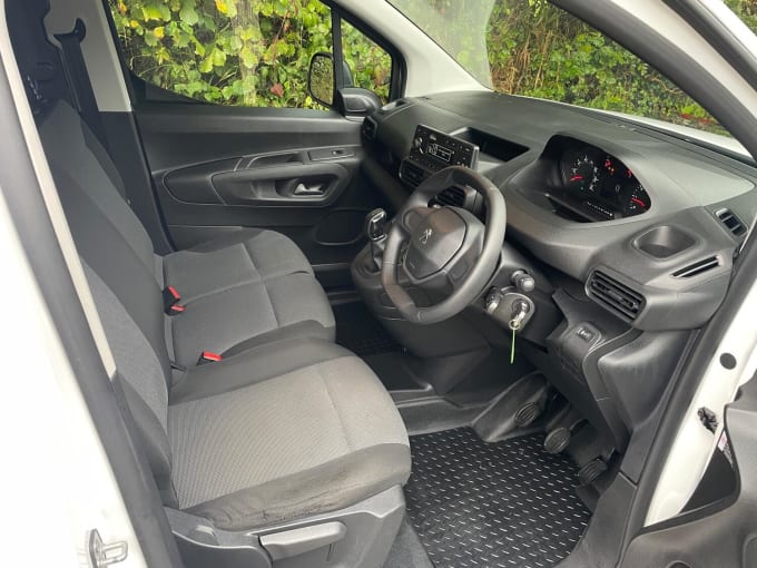 2019 Peugeot Partner