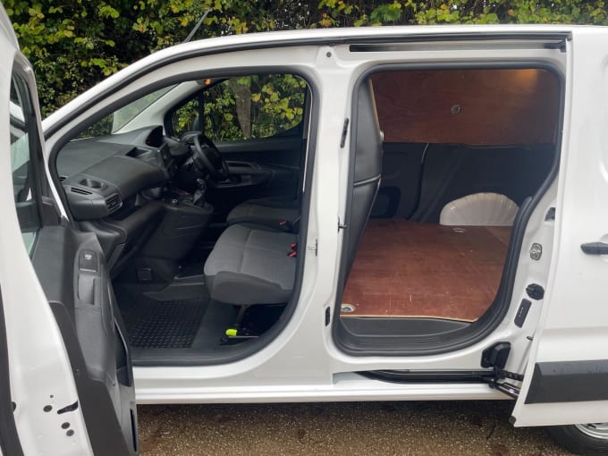 2019 Peugeot Partner