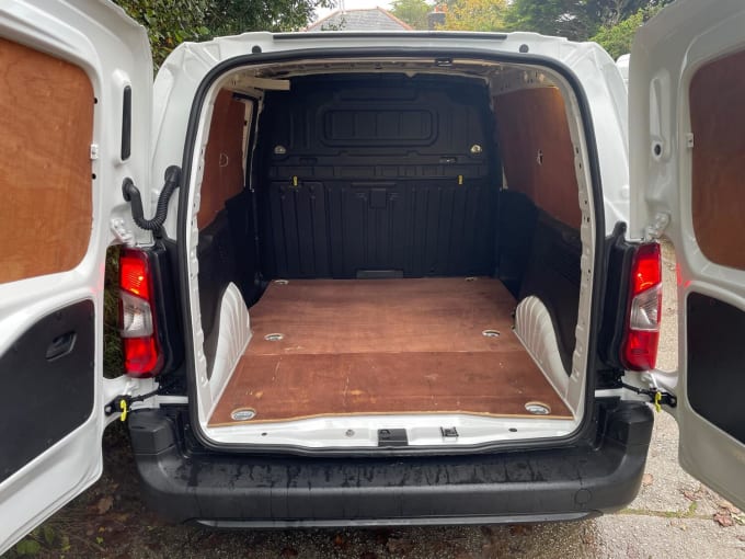 2019 Peugeot Partner