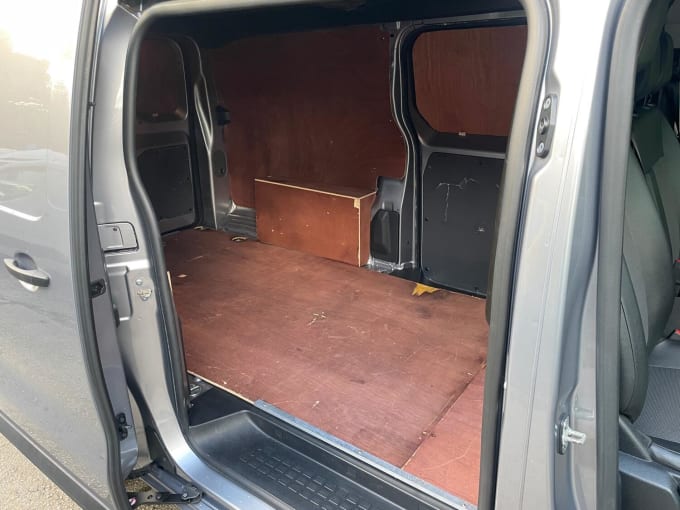 2020 Vauxhall Vivaro