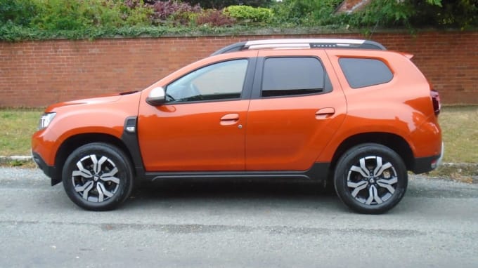 2025 Dacia Duster