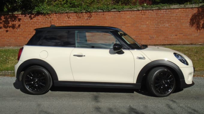 2024 Mini Hatch Cooper