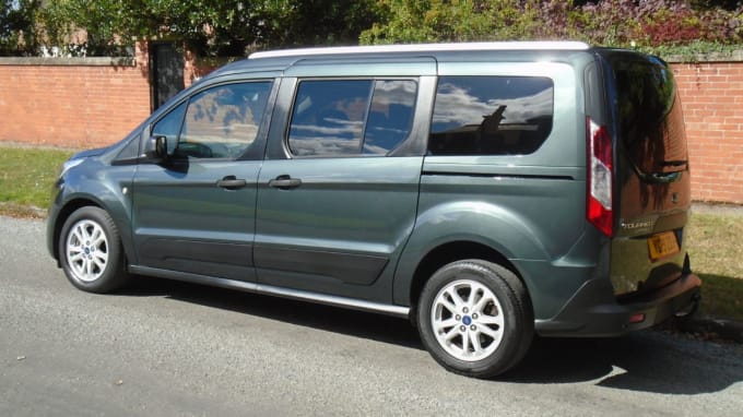 2024 Ford Grand Tourneo Connect