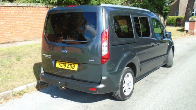 2024 Ford Grand Tourneo Connect