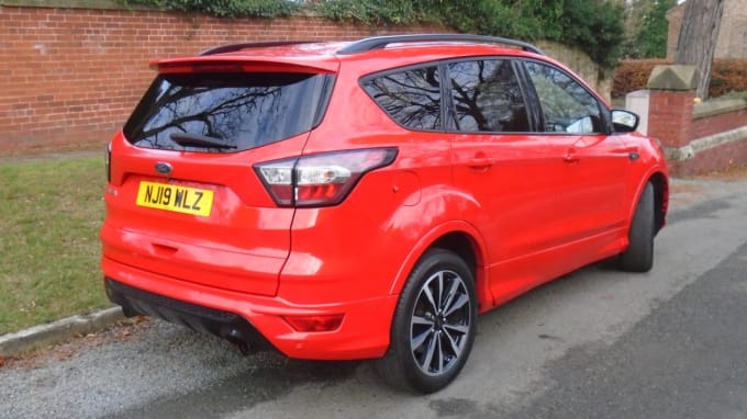 2025 Ford Kuga