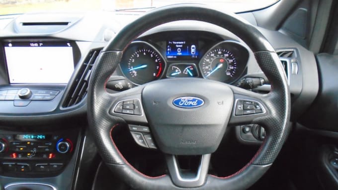 2025 Ford Kuga