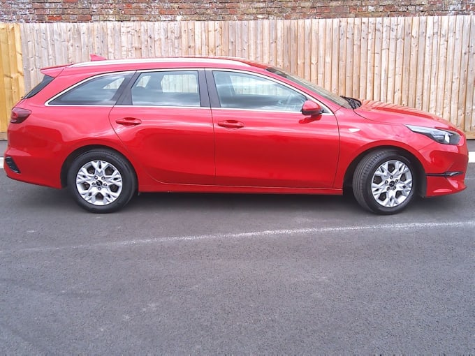 2025 Kia Ceed