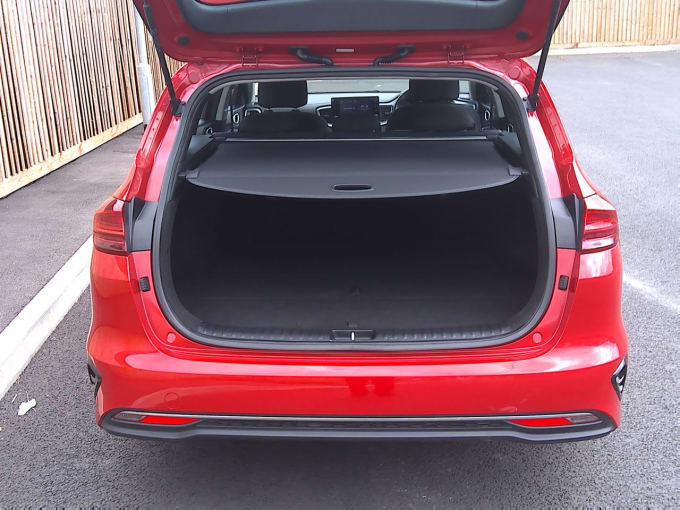 2025 Kia Ceed