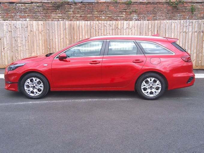 2025 Kia Ceed