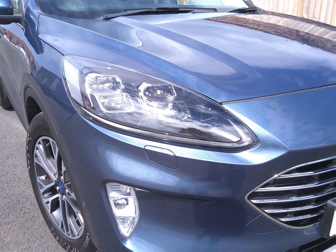 2025 Ford Kuga